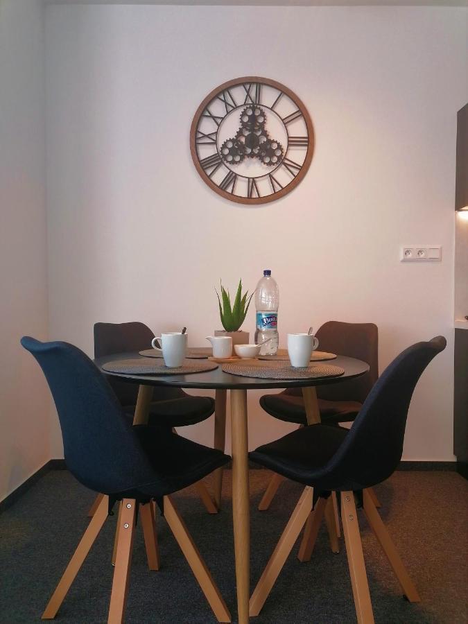 Apartman 11 Mymara Bešeňová Eksteriør bilde